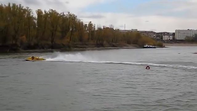 Водно-мотрный спорт в Омске Закрытие сезона 2010 смотреть онлайн