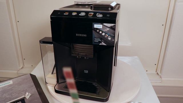 Siemens EQ.500 integral - Wasserhärte bestimmen und einstellen смотреть онлайн