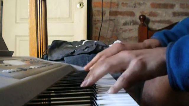 Una pequeña improvisación usando el teclado Casio CTK-810 смотреть онлайн
