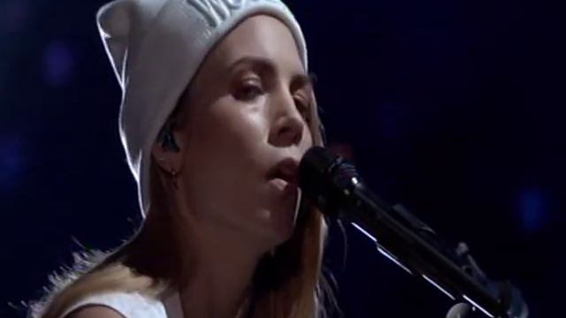 Lil Wayne & Christina Milian Start A Fire On American Music Awards of 2014 смотреть онлайн