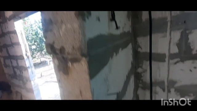 Хозблок своими руками из самого дешёвого материала.