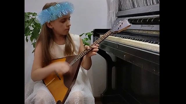 Кабы не было зимы | Ульяна Малаканова (балалайка) смотреть онлайн