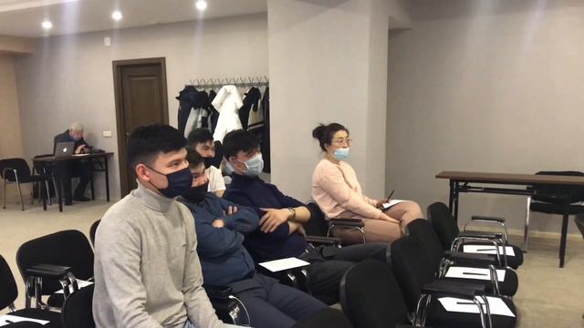 Сегодня был проведен тренинг для наблюдателей ОФ «Əділ Сайлау». Тренер-преподаватель Дос Кошим. смотреть онлайн
