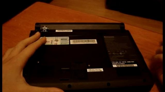 Lenovo IdeaPad s10e Netbook Unboxing смотреть онлайн