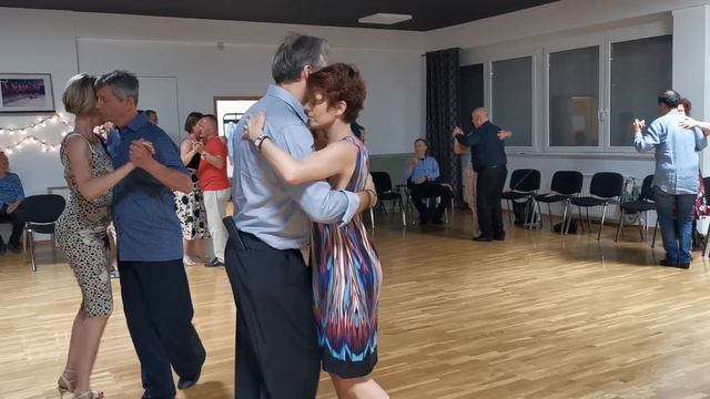 Milonga Tango Is Alive, 18.6.2022, with DJ Uroš смотреть онлайн