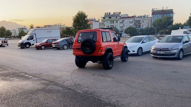Mıtsubishı Pajero 2.6 Turbo Kıng смотреть онлайн