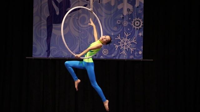 Студия воздушной гимнастики "Жар-птица" - Рубанко Варвара, дебют смотреть онлайн