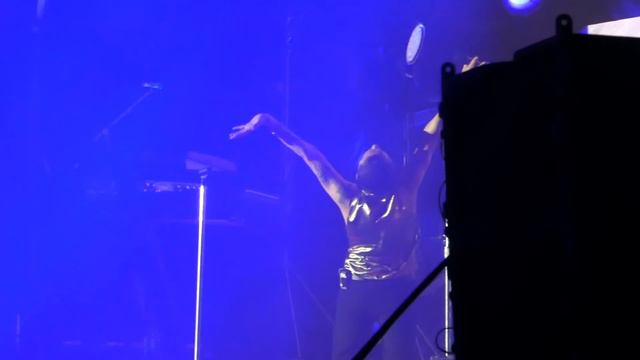 Depeche Mode - Live @ Moscow 25.02.2018 смотреть онлайн