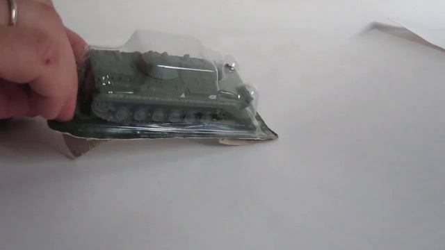 Коллекционная модель БМП-1 в масштабе 1:72. смотреть онлайн