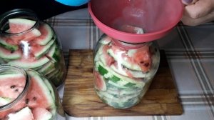 Заготовки на зиму - ОЧЕНЬ ВКУСНЫЕ консервированные арбузы на зиму в банках .