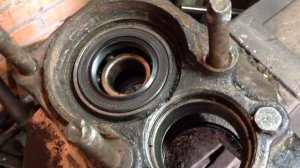 ЛУАЗ 969 . Колесный редуктор. Снятие. ТО