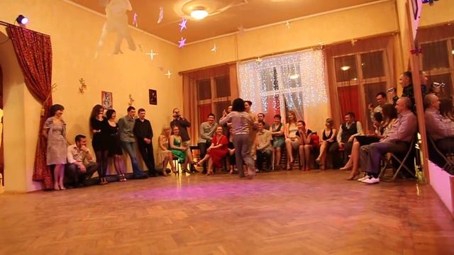Mila Vigdorova and Rodrigo Fonti, tango demo in Rostov, April 2011 смотреть онлайн