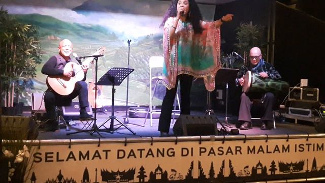 Pasar Malam Zwolle 2019-NoyaLohyNoy trio-Limbe Limbe смотреть онлайн