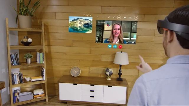 Microsoft HoloLens Skype – One Drive смотреть онлайн