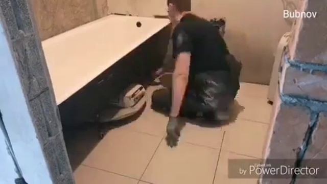 Установка чугунной ванны производства АО «Завод Универсал», лайфхак 2 смотреть онлайн