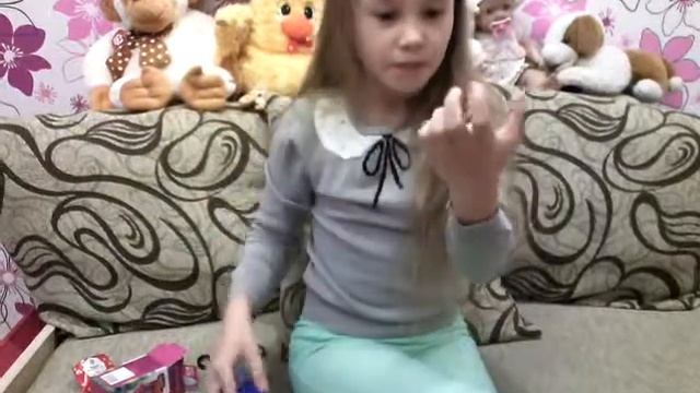 Распаковка Свит Бокса Trolls. смотреть онлайн