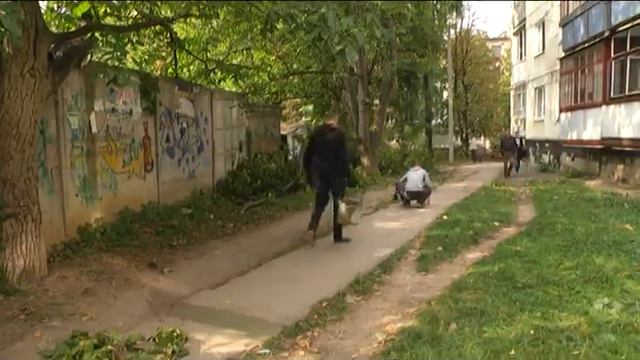 БЛАГОУСТРОЙСТВО УЛИЦЫ ПРОЛЕТАРСКОЙ - ЮРИЙ ДРОБИЛКО смотреть онлайн