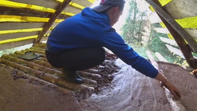 ГЛИНЯНЫЙ ЗАМОК | НА ПОТОЛОК ИЗБЫ  | Пицца в ЗЕМЛЯНОЙ ПЕЧИ  | Обустроили РОДНИК