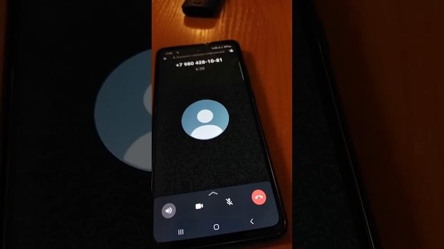Мошенник представился сотрудником полиции смотреть онлайн