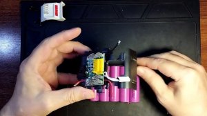 Сборка аккумулятора makita 18v в оригинальном корпусе.