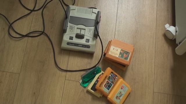 Обзор и Распаковка Dendy Junior II