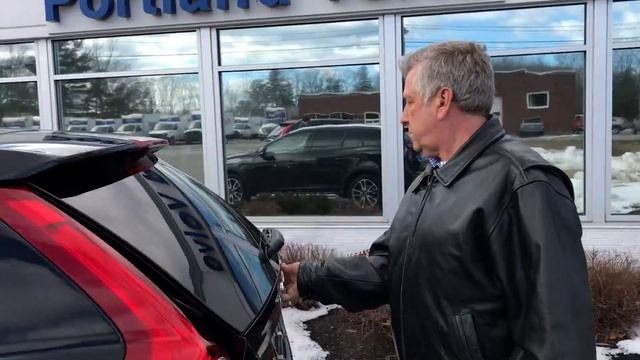 17123 - 2017 Volvo V60 Cross Country T5 AWD from Portland Volvo смотреть онлайн