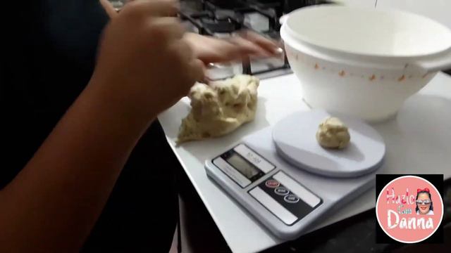 Haz tortillas de harina al estilo Sinaloa con Danna смотреть онлайн