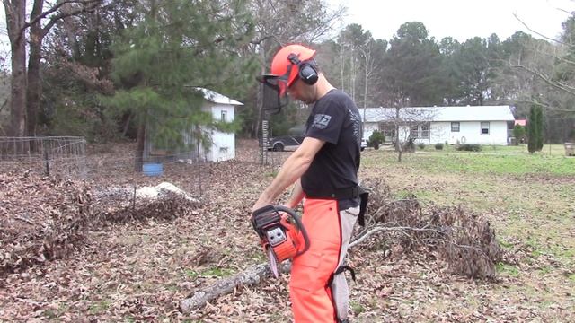 Husqvarna 445 Chainsaw unboxing and review. Why we chose it! смотреть онлайн
