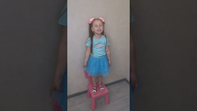 Пахомова Евгения Витальевна, 5 лет. С. Михалков «Котята». смотреть онлайн