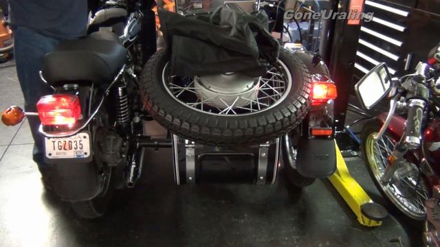 Easy Brake Light Mod on the Ural Motorcycle [product discontinued] смотреть онлайн