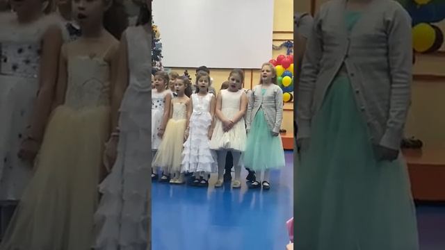 Школьная ёлка Екатеринбург смотреть онлайн