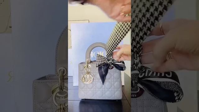 LADY DIOR - HOW TO TIE A TWILLY SCARF ON THE HANDLE