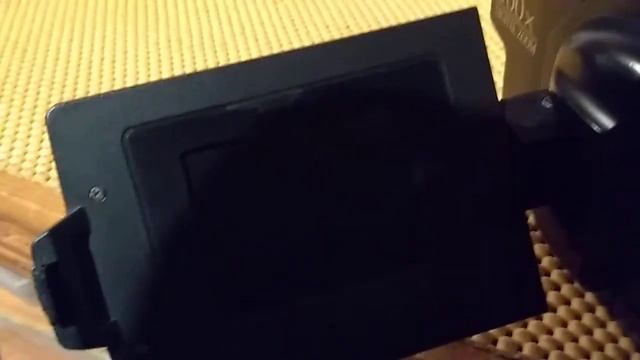 Videocámara JVC Compact VHS (detalle en zoom) смотреть онлайн