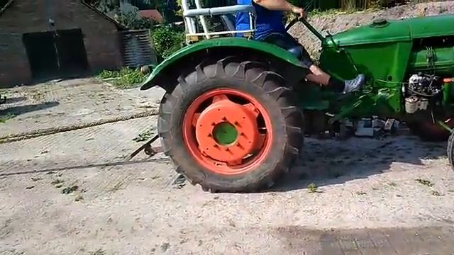 Deutz D40 35ps gegen Audi 100 c4 a6 2.8 Quattro 193 ps Teil 1 смотреть онлайн