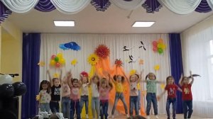 танец девочек 5 лет