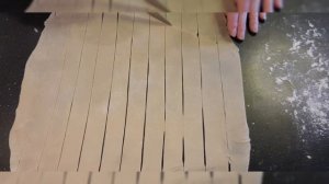 Тонкий хрустящий хворост по старому маминому рецепту