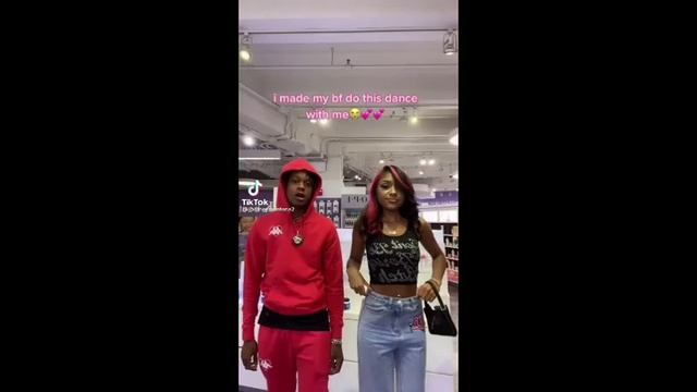 "Together Forever We're Linda And Heather, Bestfriends.." TikTok Dance - Video Compilation! смотреть онлайн