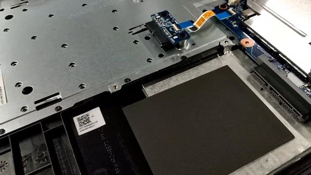 Lenovo Ideapad 110-15IBR - Type 80T700A3GE смотреть онлайн