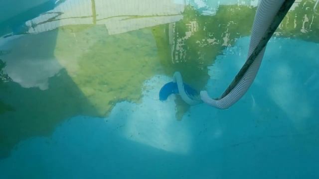 Пылесосим бассейн после коагулянта/флокулянта смотреть онлайн