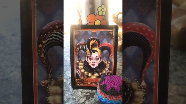 Leos "Who's The Fool Now? Someones Hitting The Road!" смотреть онлайн