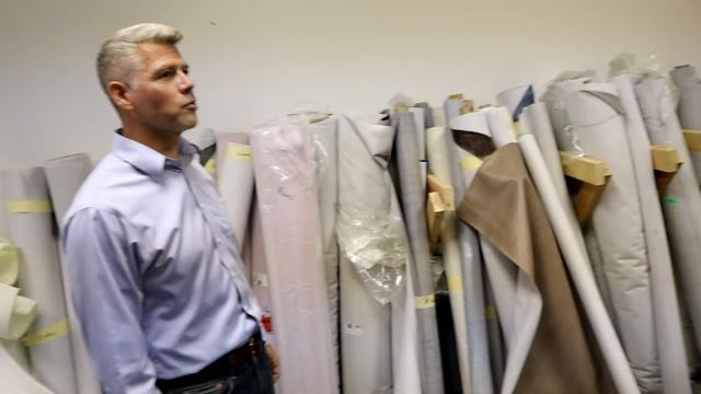 INTERIOR MAKEOVER for Blue Collar Cabover Part 1 смотреть онлайн