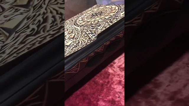 Резьба по дереву для всех.А также для начинающих.Слушайте внимательно.Глаза бояться но руки делают. смотреть онлайн