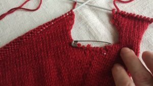 Свитер спицами для таксы