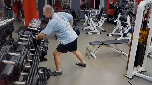 Академия тренит - видео из тренажёрного зала смотреть онлайн