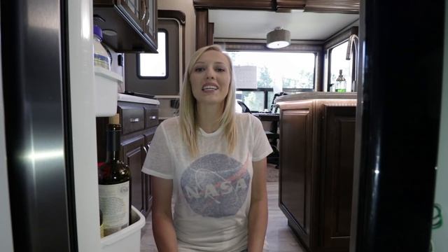 Top 10 Beginner RV Mistakes (And How To AVOID Them!) || RV Living смотреть онлайн