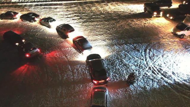 С новым годом! ХРЮ! смотреть онлайн