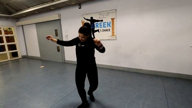 ΖΕΙΜΠΕΚΙΚΟ - Δεν πάω πουθενά / Zeibekiko Greek Dance