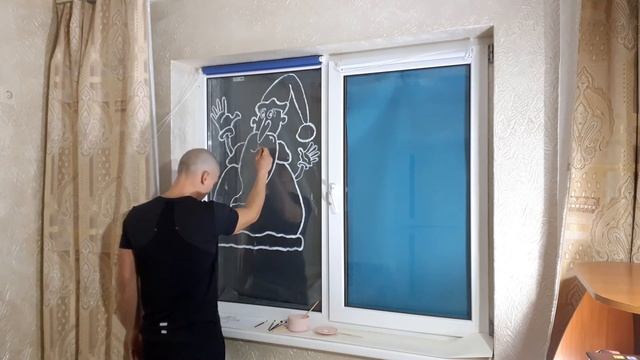 РИСУЮ НА СТЕКЛЕ ДЕДА МОРОЗА К НОВОМУ ГОДУ. смотреть онлайн
