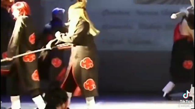 Чем занимаются Акацуки между 1 и2 сезоном НАРУТО