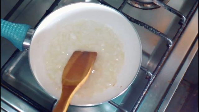 Яичница с помидорами и сыром. Мои первые рецепты. смотреть онлайн
